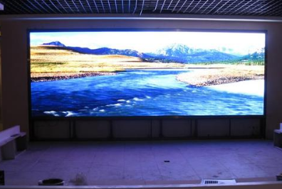 室內全彩LED顯示屏
